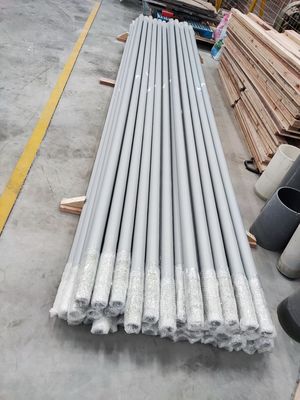 Tubo in FRP in resina di poliestere bianco con standard GB per applicazioni industriali